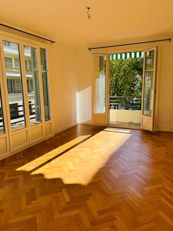 Appartement - 80 m² - 3 pièces