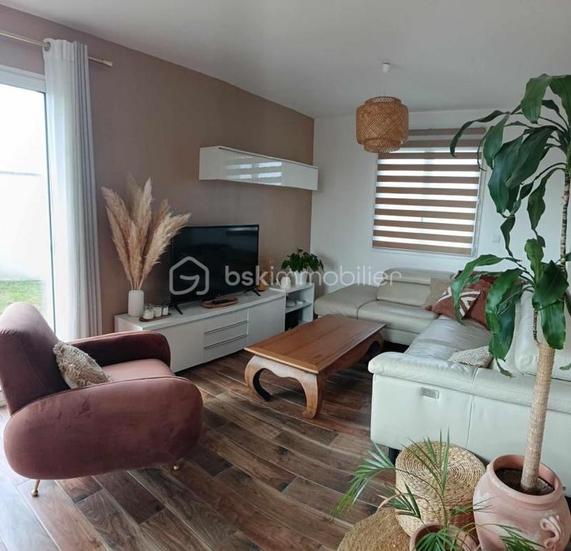 Maison - 105 m² - 4 pièces