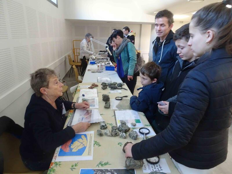 46ème bourse minéraux et fossiles