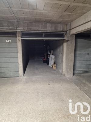 Parking - 15 m²