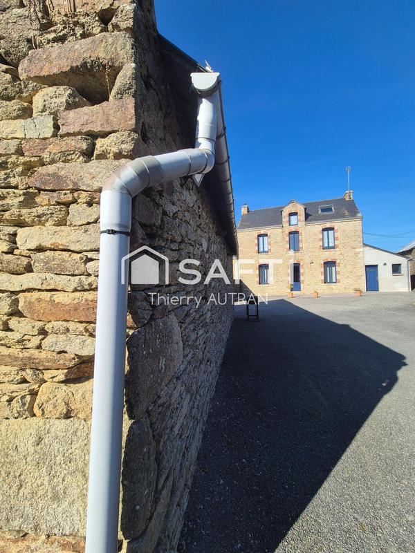 Maison - 216 m² - 9 pièces