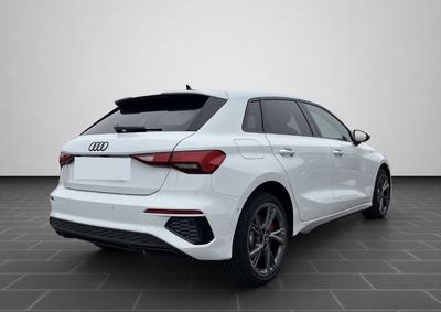 Audi A3 sportback 45 TFSIe 245 s-Line Hybride Rechargeable / Sieges Rs Camera de Recul Coffre Elec Carplay Android Auto