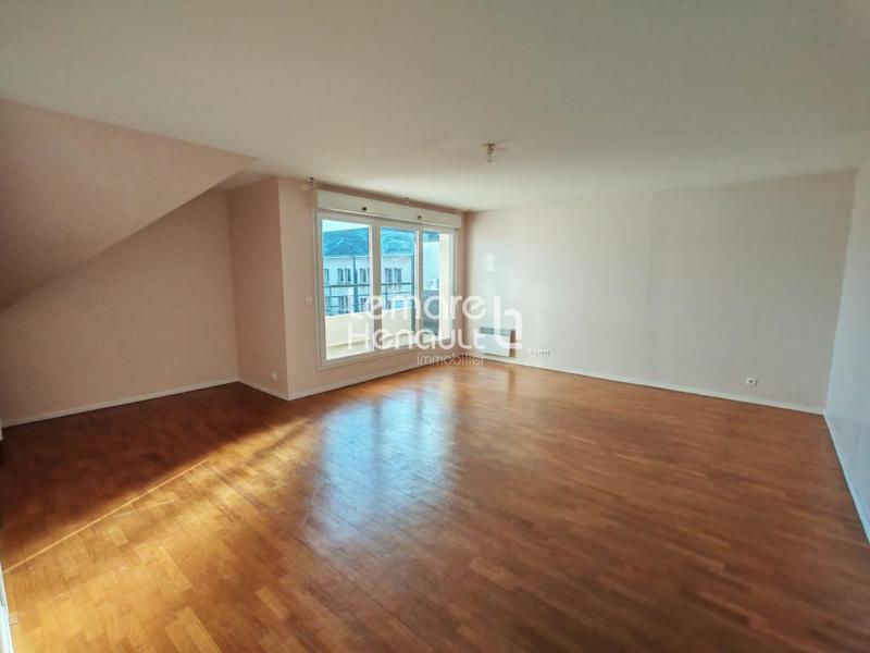 Appartement - 93 m² - 4 pièces