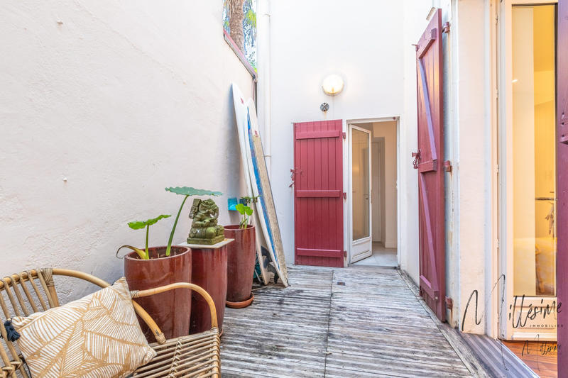 Maison - 166 m² - 7 pièces