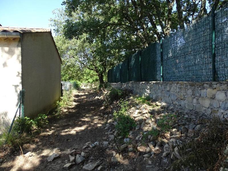 Terrain constructible - 600 m²