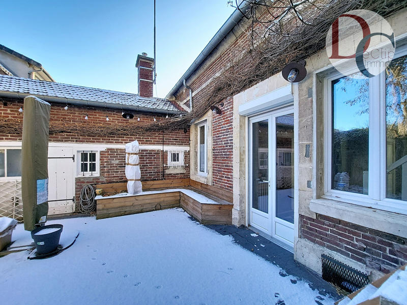 Maison - 95 m² - 5 pièces