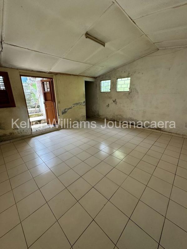 Maison - 139 m² - 9 pièces