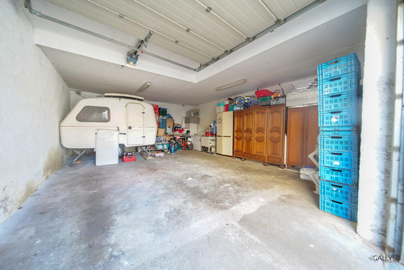 Maison - 280 m² - 4 pièces