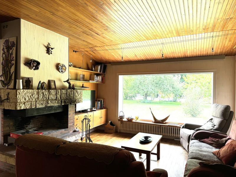 Maison traditionnelle - 168 m² - 7 pièces