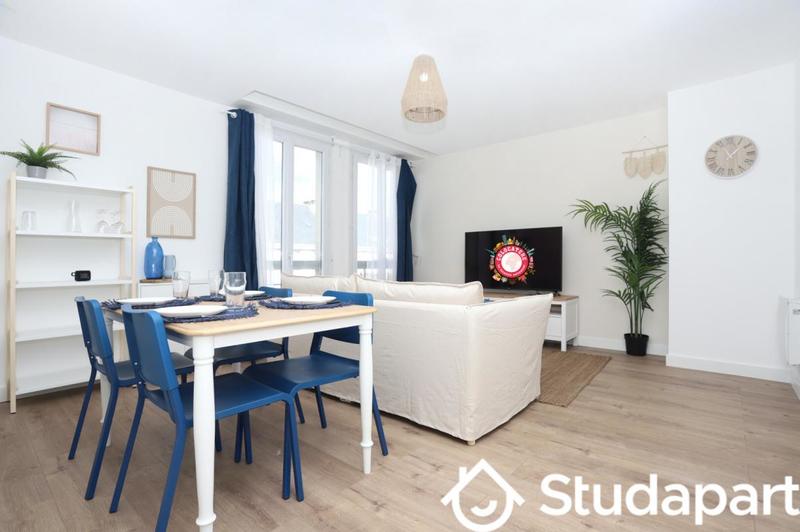 Chambre - 17 m² - 1 pièce