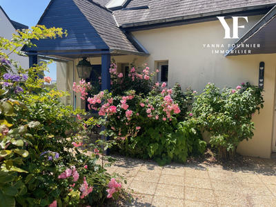 Maison - 199 m² - 7 pièces