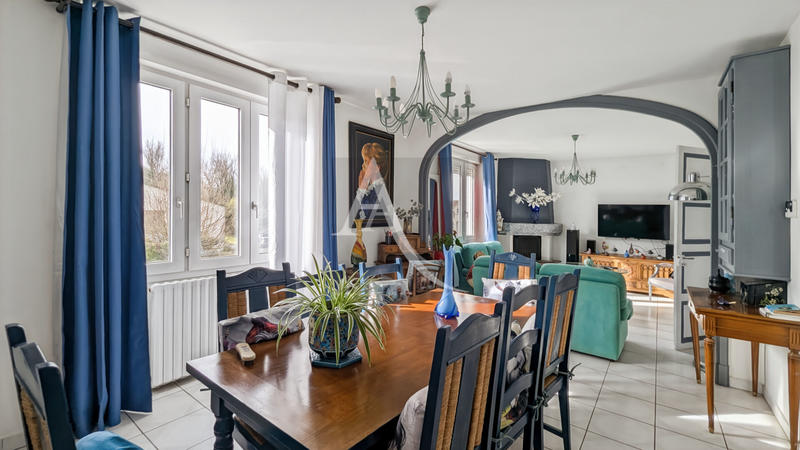 Maison - 100 m² - 6 pièces