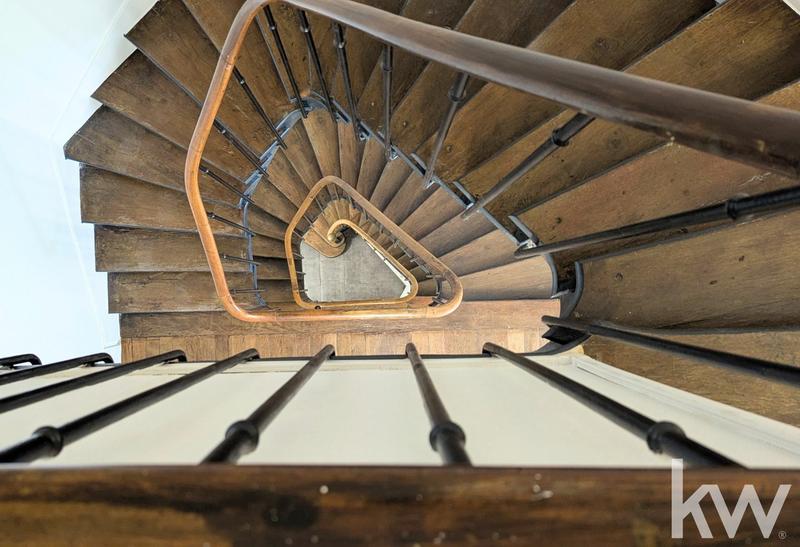 Immeuble - 100 m² - 2 pièces