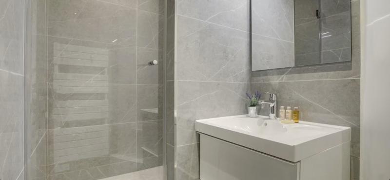 Appartement - 183 m² - 5 pièces