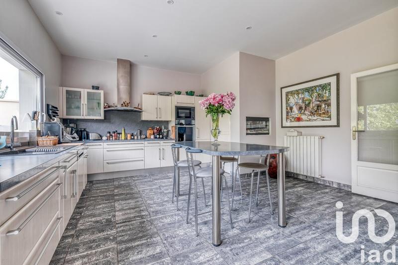 Maison de maîtres - 200 m² - 7 pièces