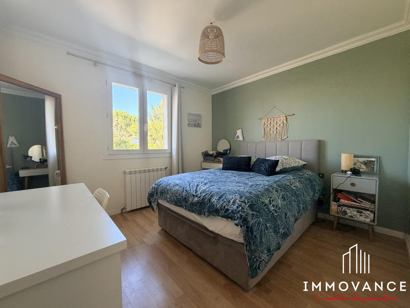 Maison traditionnelle - 225 m² - 7 pièces