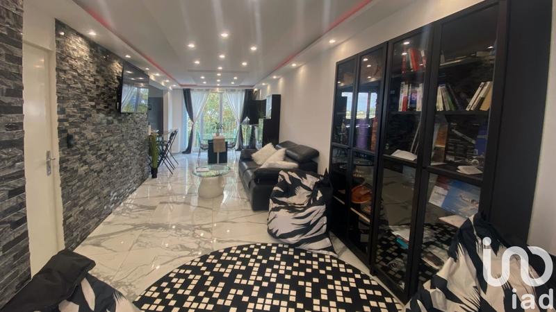 Appartement - 83 m² - 4 pièces