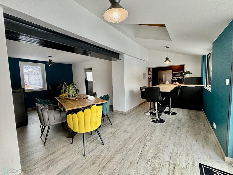 Maison - 120 m² - 5 pièces