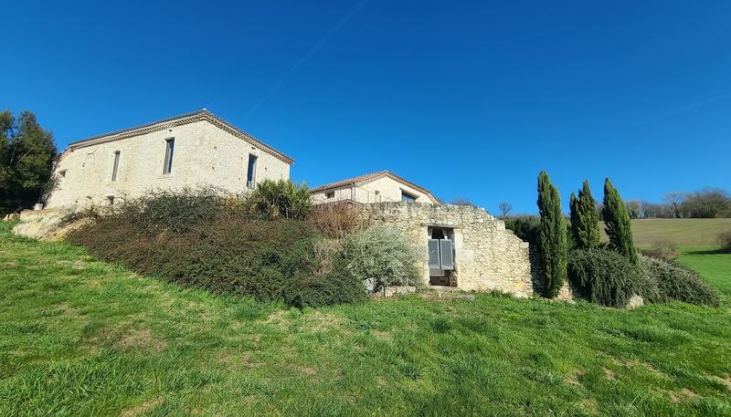 Demeure - 480 m² - 5 pièces