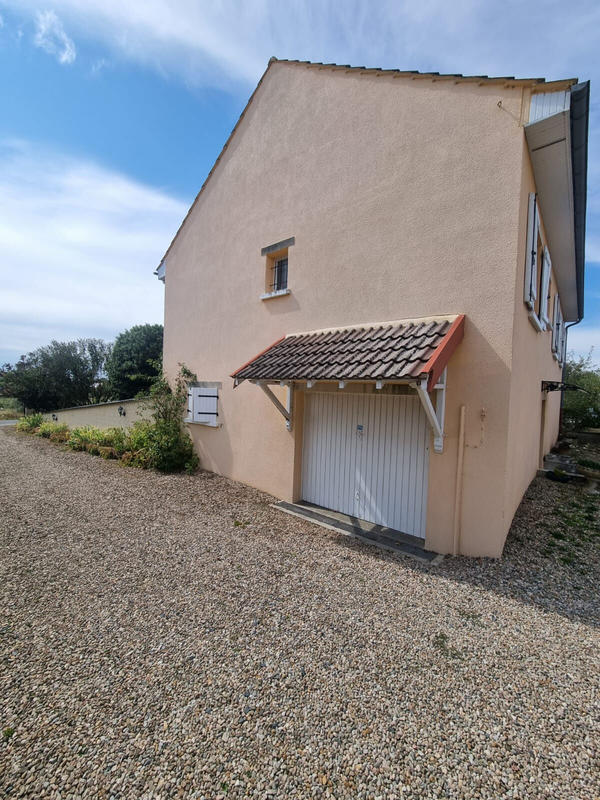 Maison - 78 m² - 7 pièces