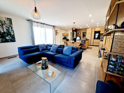 Maison contemporaine - 113 m² - 5 pièces