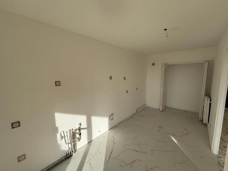 Appartement - 153 m² - 4 pièces