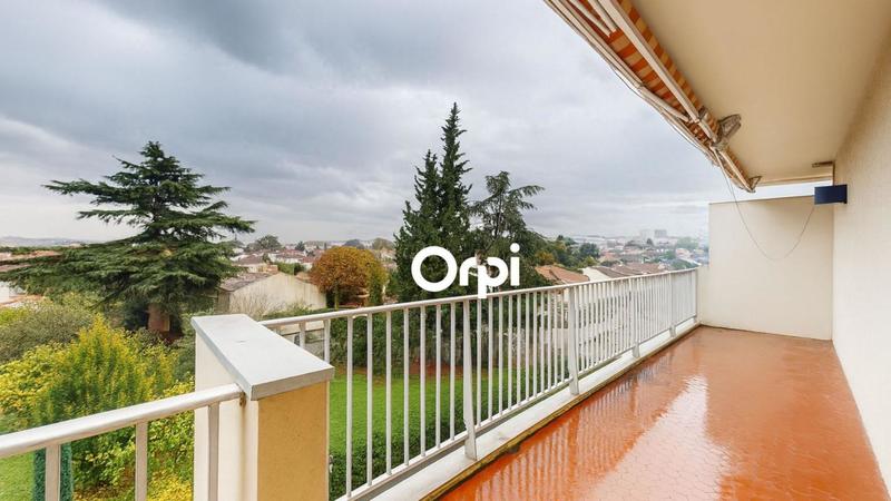 Maison - 98 m² - 4 pièces