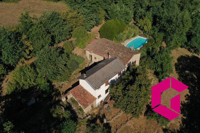 Ferme - 243 m² - 8 pièces