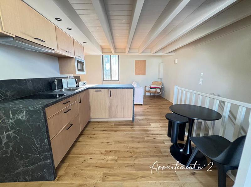 Immeuble - 110 m² - 6 pièces