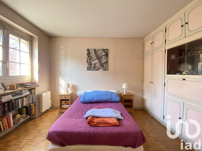 Maison - 174 m² - 8 pièces