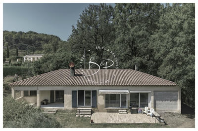 Maison - 104 m² - 5 pièces