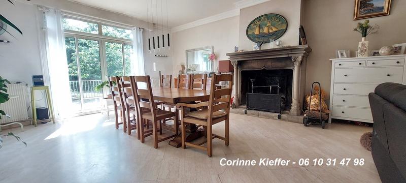 Maison - 282 m² - 11 pièces