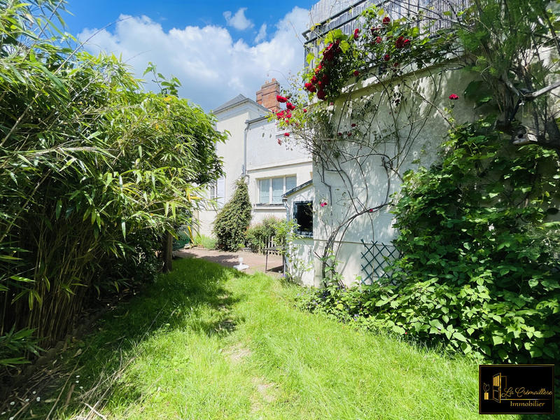 Maison - 162 m² - 8 pièces