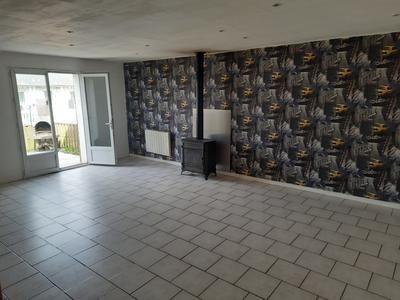 Maison - 186 m² - 8 pièces