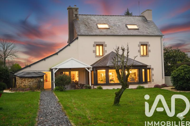 Maison - 138 m² - 7 pièces