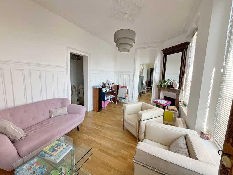 Maison - 193 m² - 7 pièces