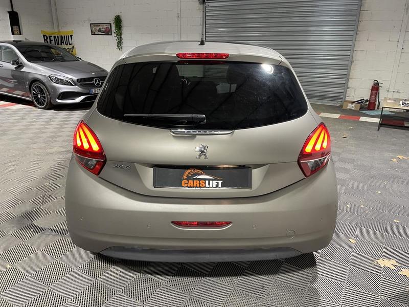 Peugeot 208 110ch Féline -Boite Auto-Toit Pano-Garantie 6 Mois-