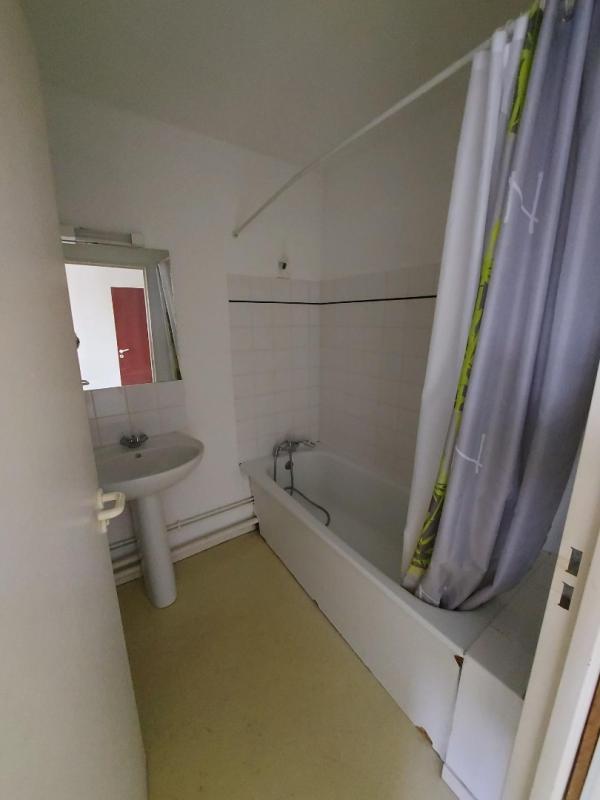 Studio - 20 m² - 1 pièce