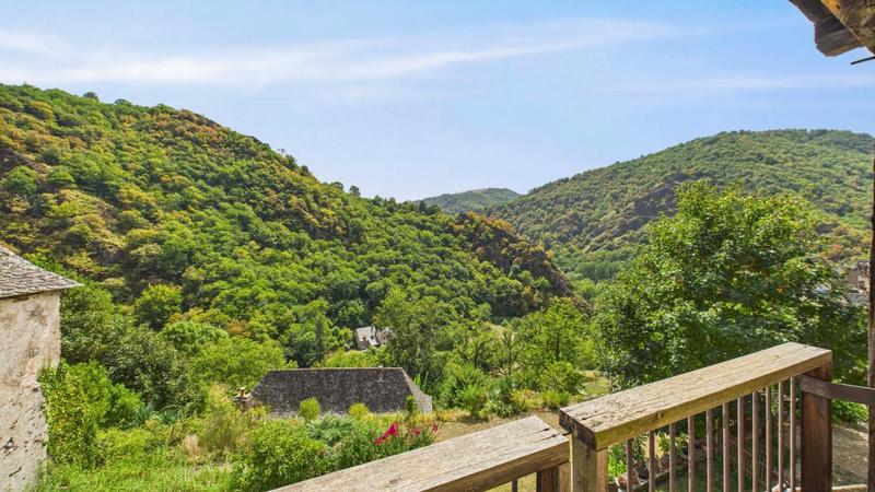 Maison en pierre - 130 m² - 6 pièces