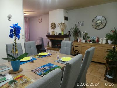 Maison - 95 m² - 5 pièces