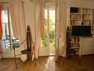 Appartement - 80 m² - 2 pièces