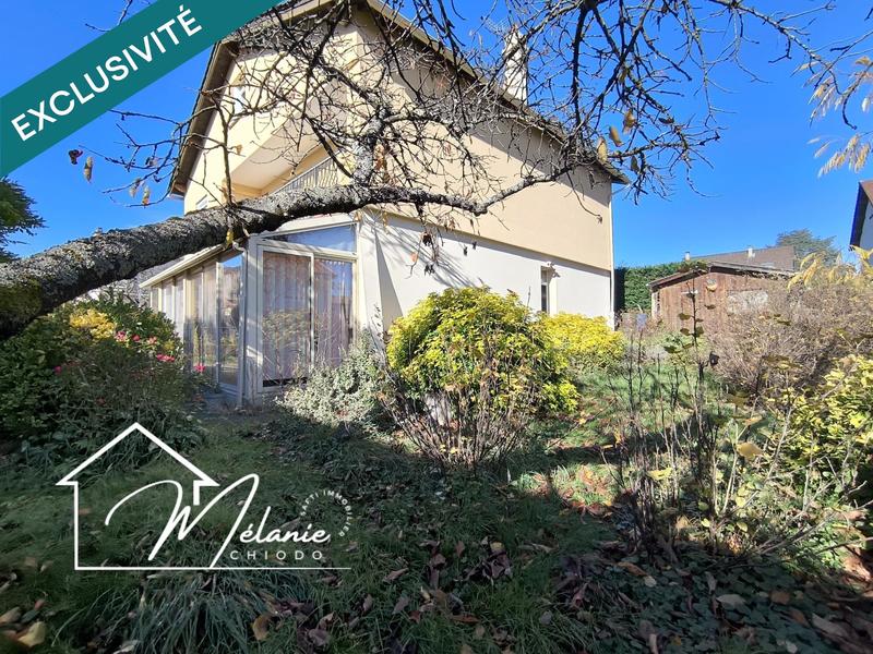 Maison - 181 m² - 7 pièces