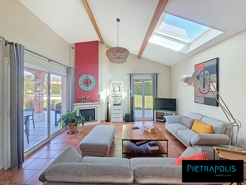 Villa - 155 m² - 6 pièces