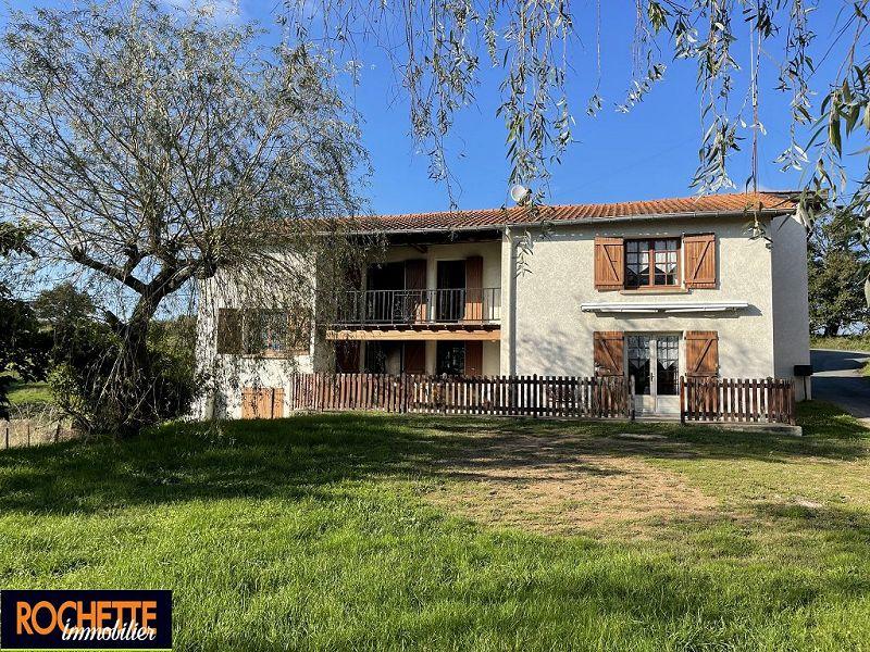 Maison traditionnelle - 145 m² - 6 pièces