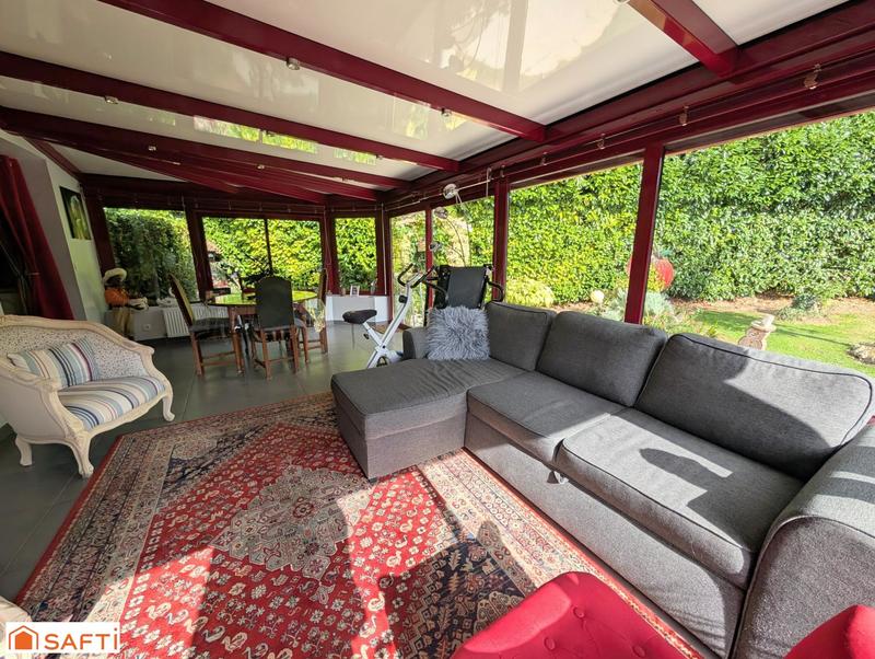 Maison - 97 m² - 5 pièces