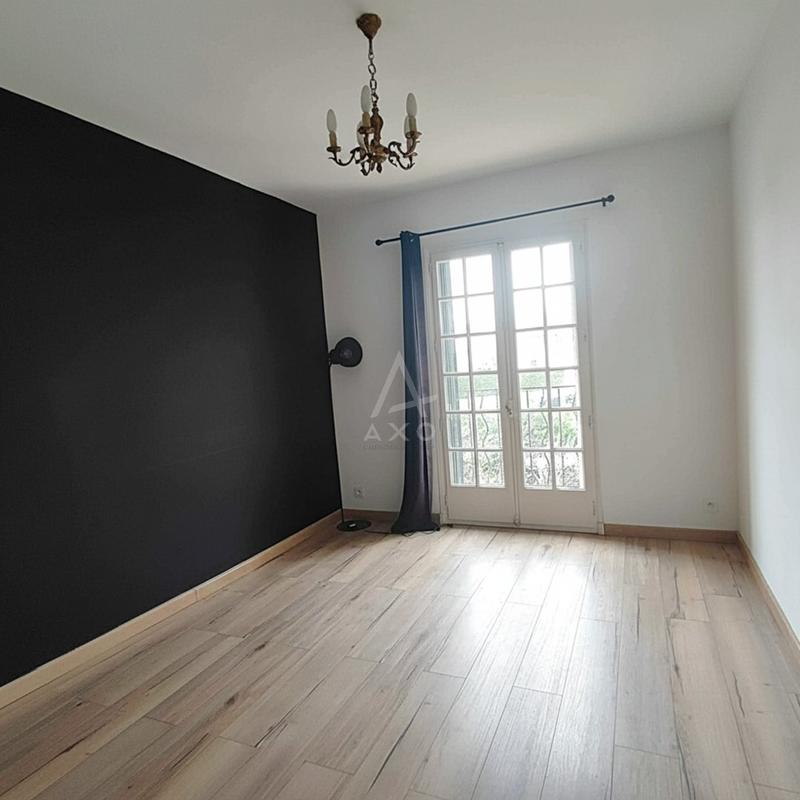 Maison - 153 m² - 5 pièces