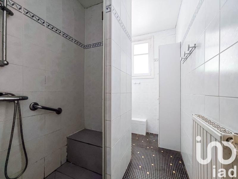 Maison - 220 m² - 10 pièces