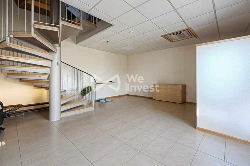 Bureau - 222 m² - 5 pièces