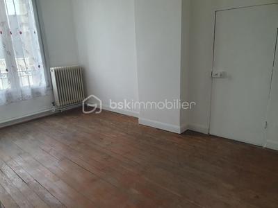 Maison - 92 m² - 4 pièces