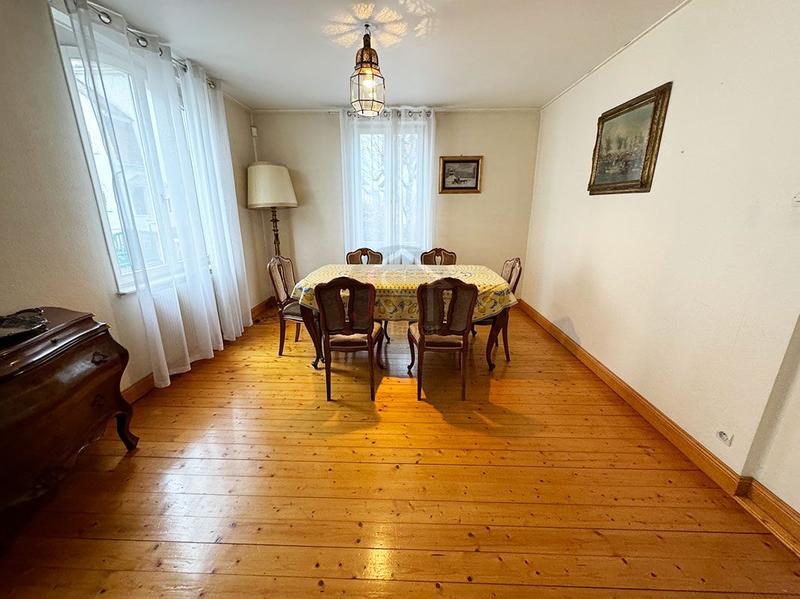 Maison - 127 m² - 5 pièces